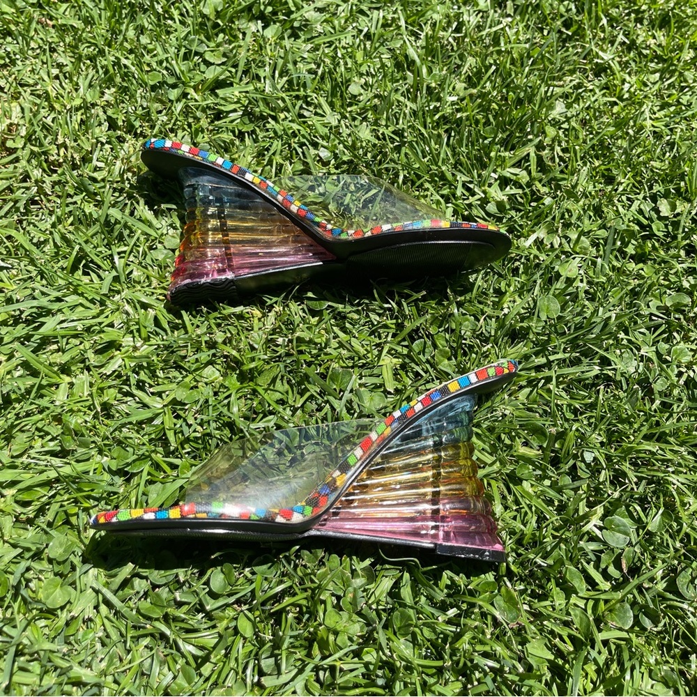 Y2K Vintage Clear Rainbow Heel with Checkerboard Footbed - Picture 2 of 13